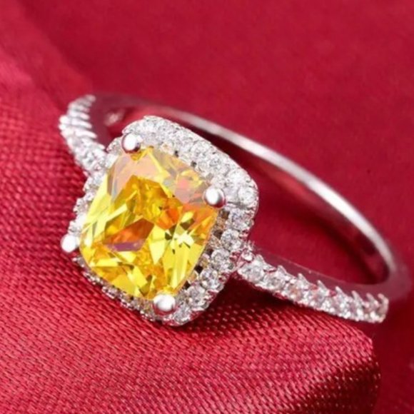 LUXURY ENGAGEMENT DIAMOND S925 STERLING SILVER RING, BEAUTIFUL RING, SHINY RING. - Picture 6 of 6